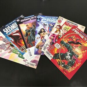 Lot of 6 comic books Marvel & DC & Indie